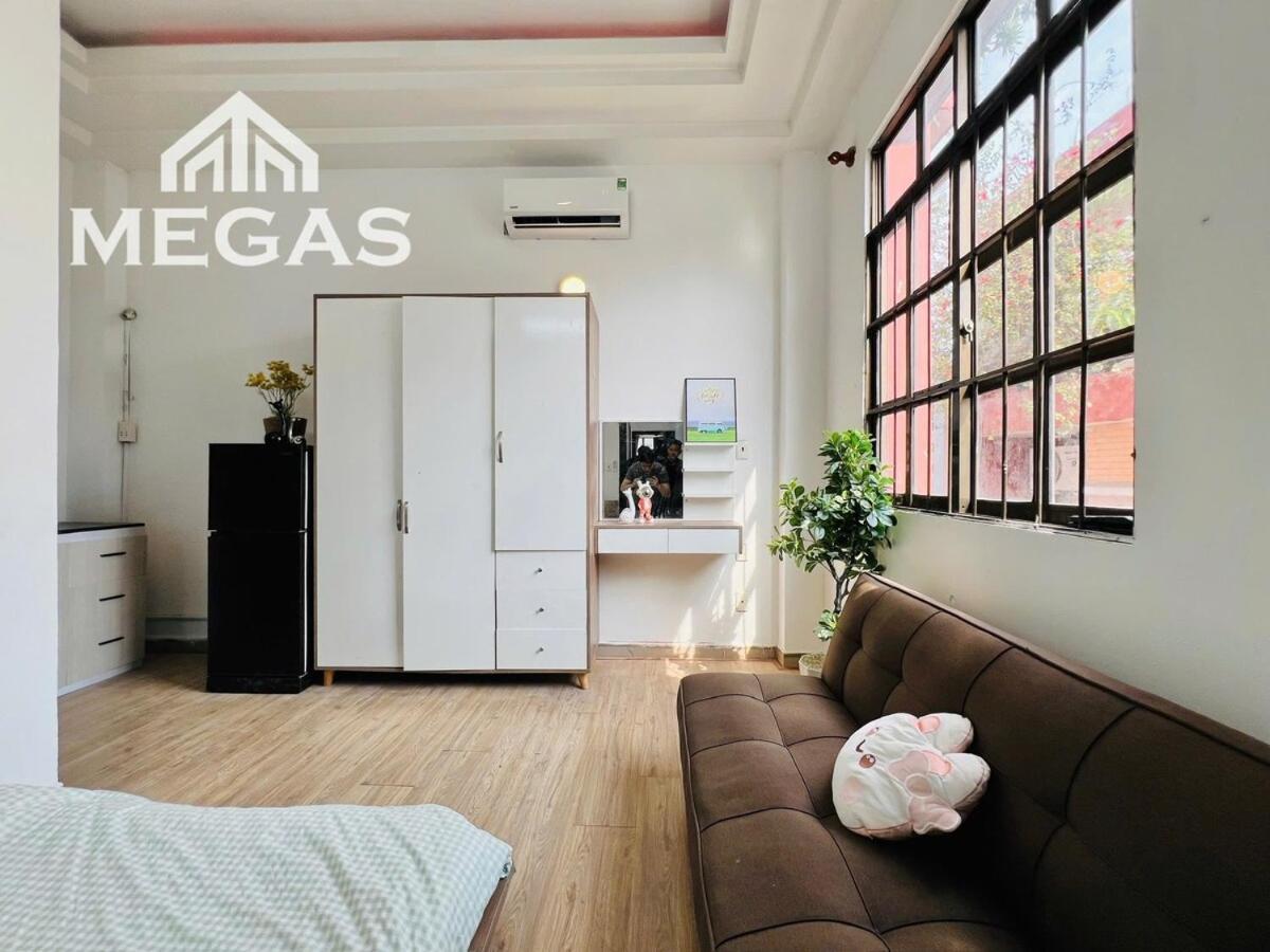 Airy Q3 Mini 01 Apartment